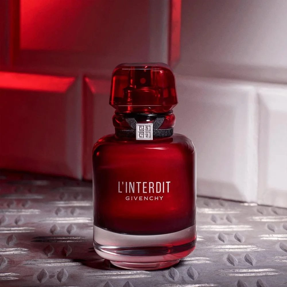 Givenchy L'Interdit Rouge EDP Spray para Mujer
