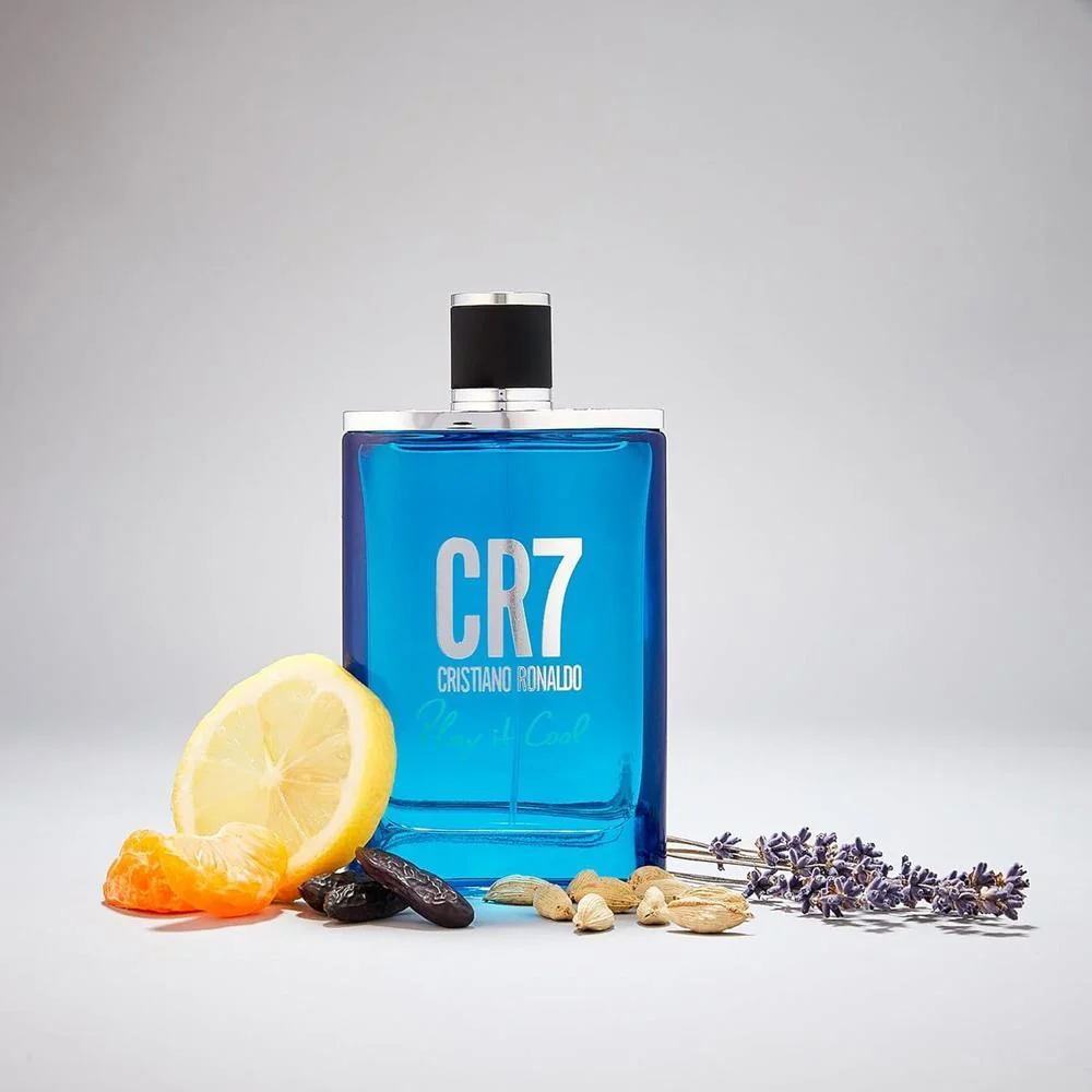 Play It Cool de Cristiano Ronaldo para hombres - Juego de regalo con EDT, gel de ducha y spray corporal