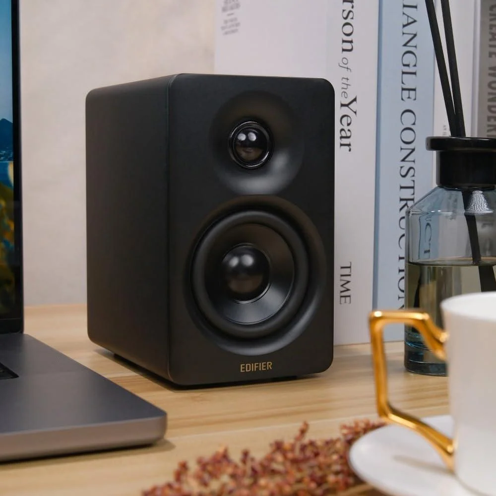 Edifier Altavoz Multimedia M60 con Bluetooth 5.3, 66W RMS y Audio de Alta Resolución, LDAC, Entradas USB-C y AUX, Diseño Compacto para Escritorio