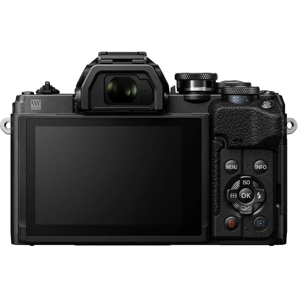 Cámara Olympus E-M10 Mark IV con sistema micro cuatro tercios, sensor 20MP, estabilización 5 ejes, video 4K y Wi-Fi