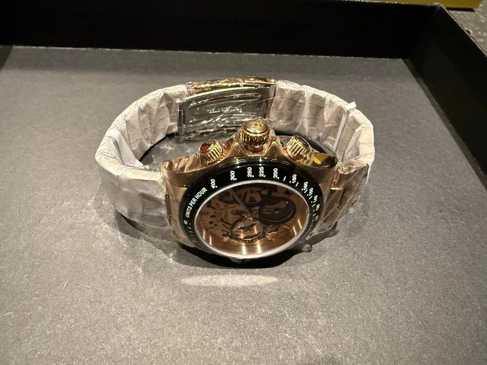 Invicta 50206 Speedway Limited Edition/1000 Gold/Black Bezel Men's 39.5mm Watch