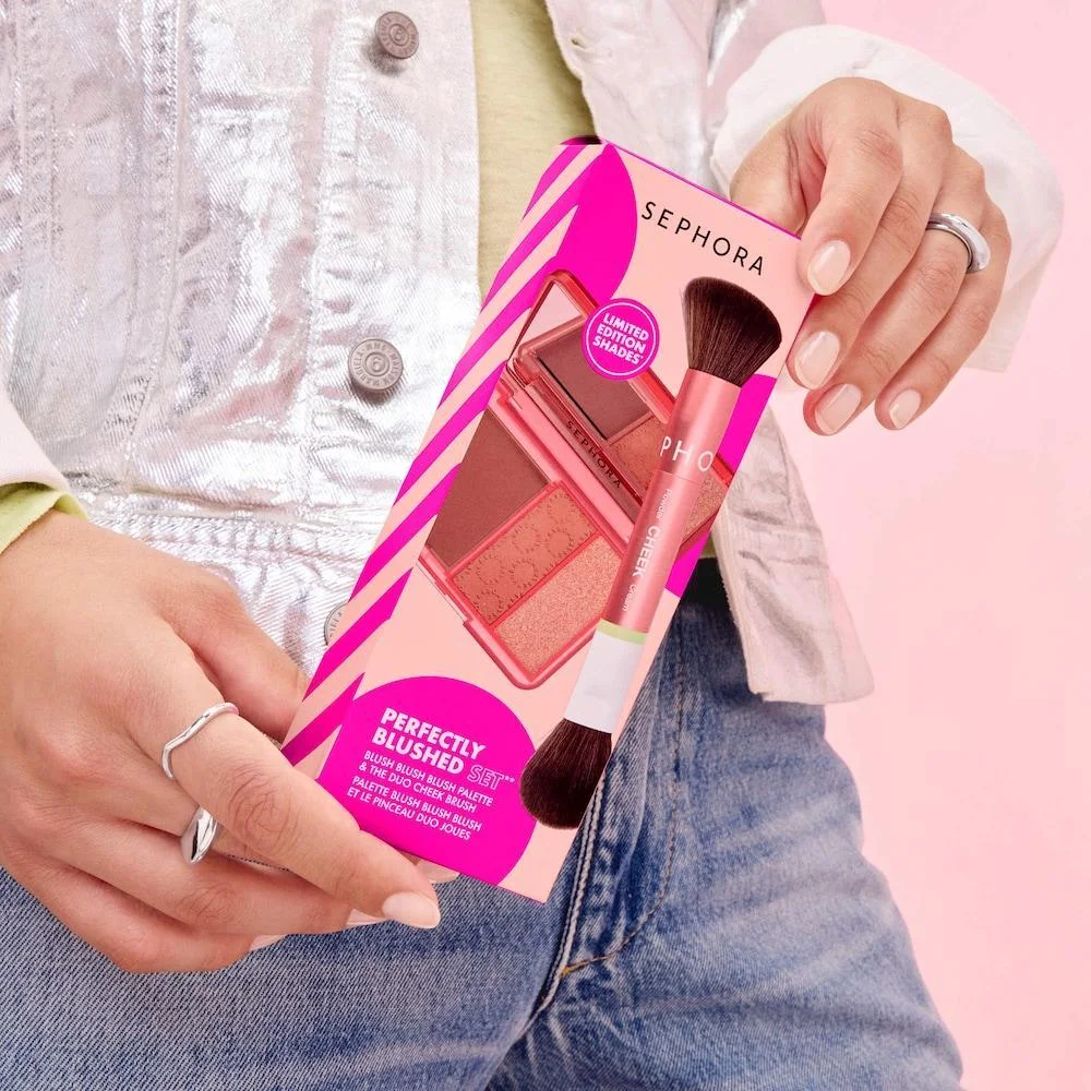 Perfectly Blushed Set de Maquillaje: Rubor y Brocha