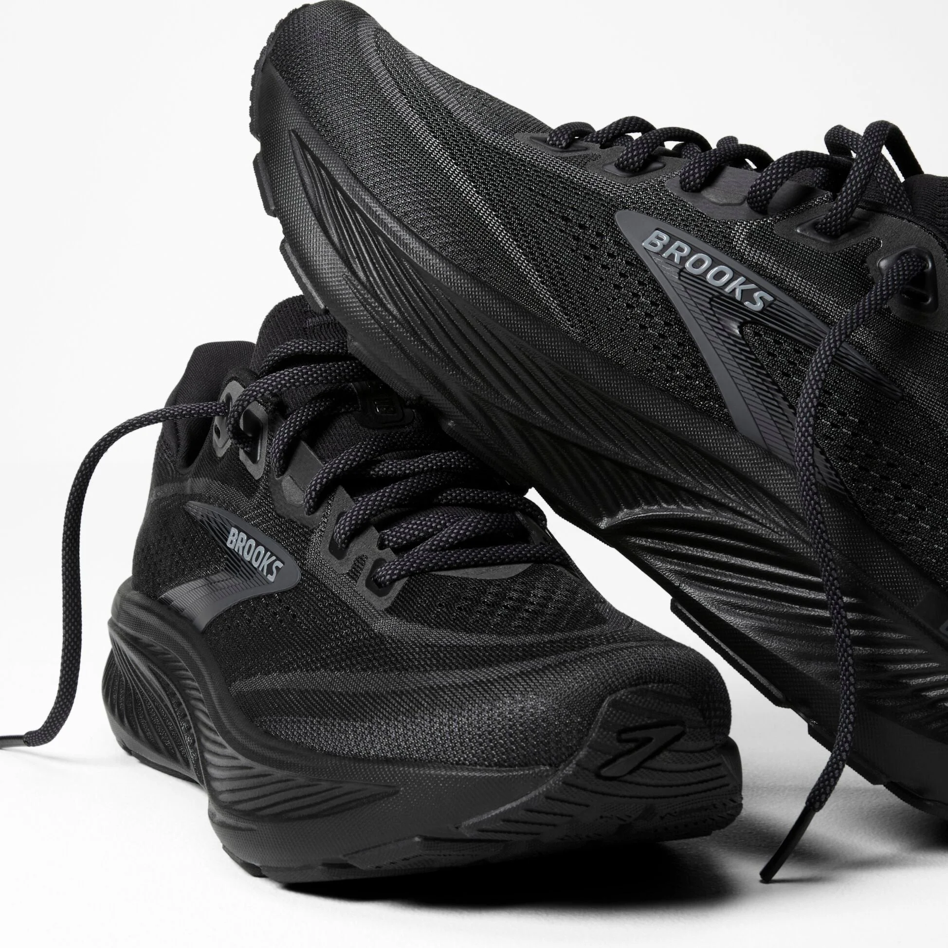 Brooks Ghost 18 Black Ebony