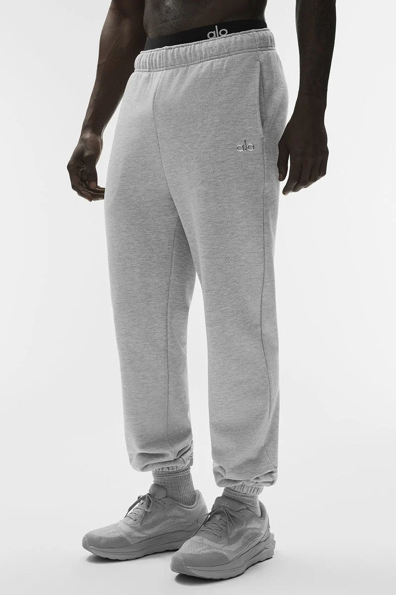 Alo Yoga Accolade Sweatpant - Athletic Heather Grey - XXS - XXS