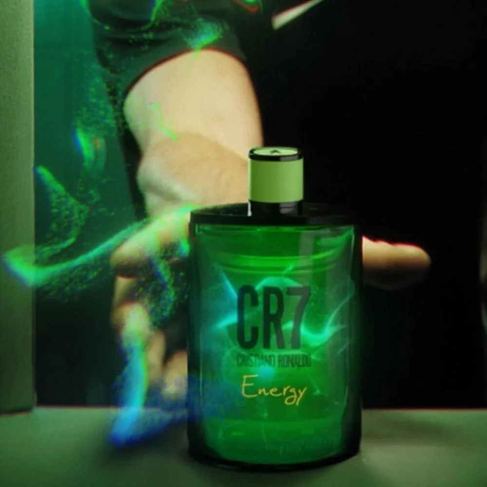 Cristiano Ronaldo CR7 Energy Eau de Toilette - Colonia masculina con cardamomo, lavanda y notas de madera de cedro