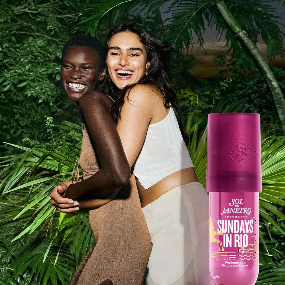 Sundays in Rio Bruma Perfumada para Cabello y Cuerpo de Vainilla Cálida