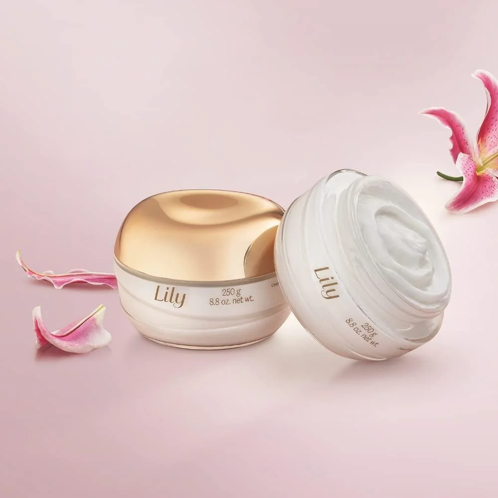 O Boticário Lily Satin Crema Hidratante Corporal Perfumada para Piel Seca con Manteca de Karité y Vitamina E