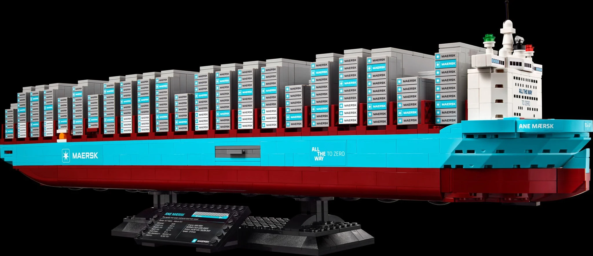 LEGO® Maersk Dual-Fuel Container Vessel