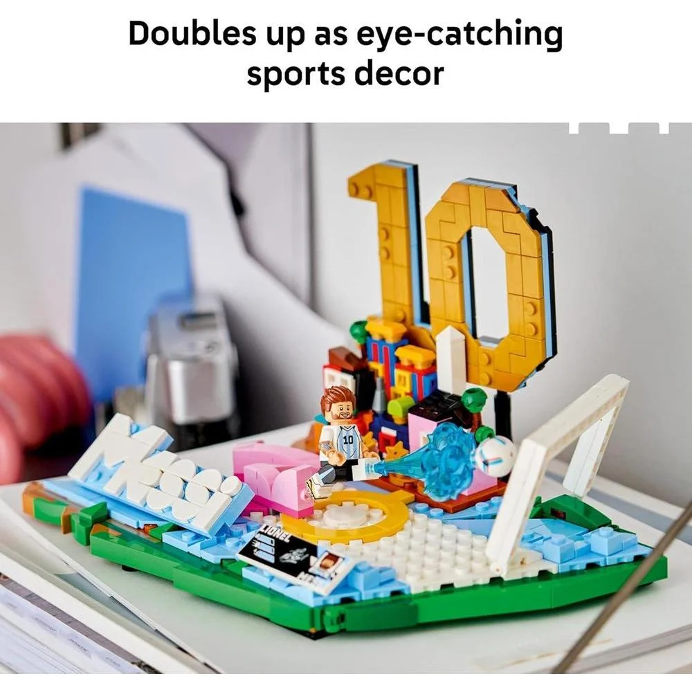 LEGO Lionel Messi, Set de Construcción para Niños y Niñas, Edad 10+, Regalo Coleccionable de Fútbol con Placa Decorativa