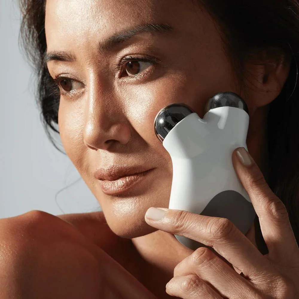 Dispositivo portátil NuFACE Mini para tonificación de la piel del rostro, mejora el contorno y reduce líneas finas