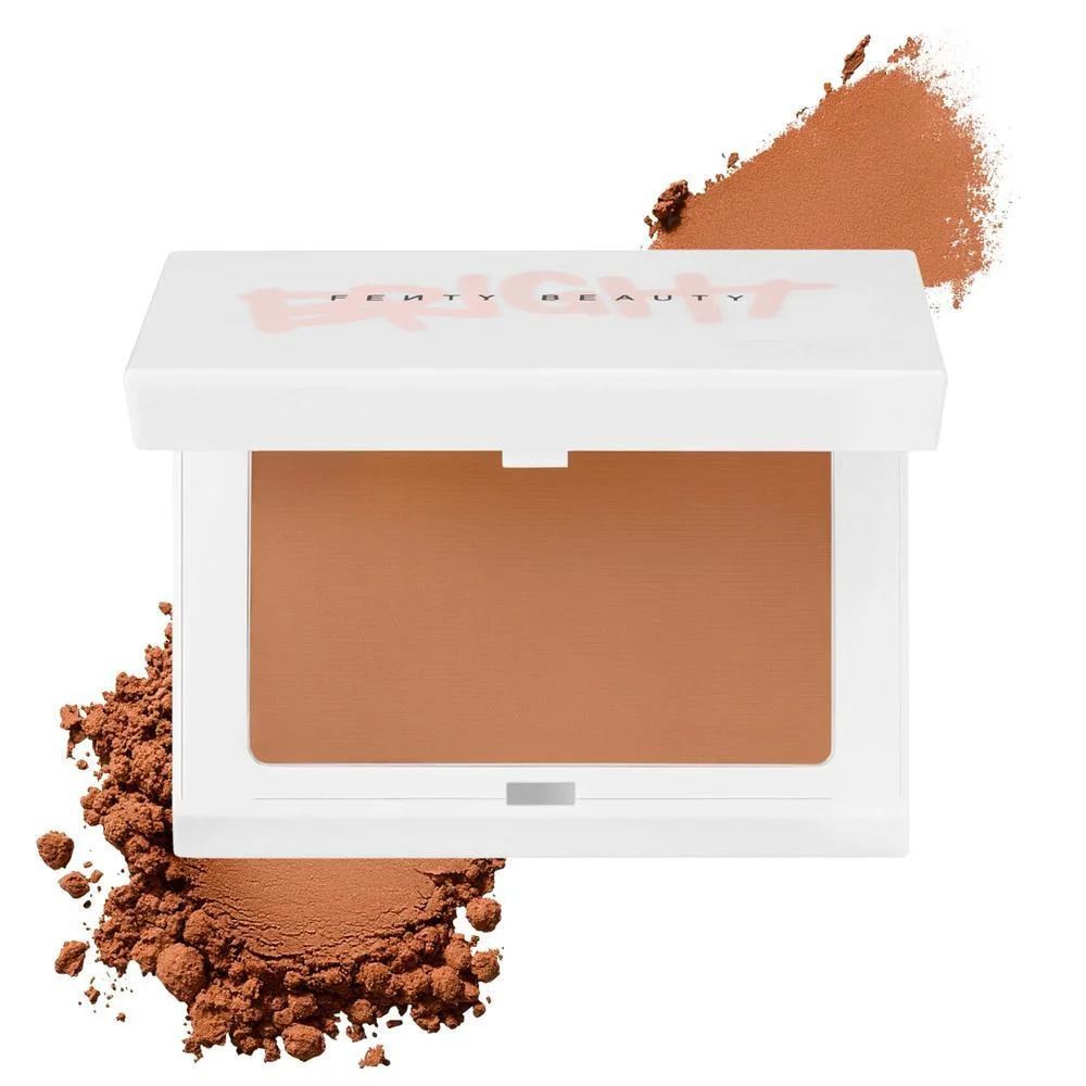 Bright Fix Polvo Iluminador y Fijador Instantáneo - Lavender brightens light skin tones - Cinnamon brightens medium-deep to deep skin tones