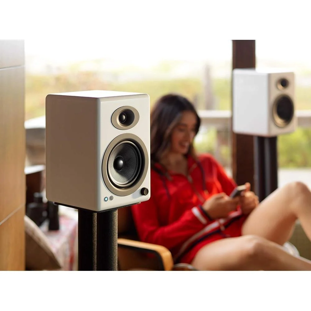 Bocinas de Estantería Amplificadas Audioengine A5+ para Música, Juegos, Turntables y Teatro en Casa