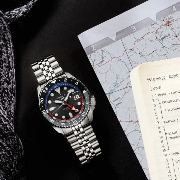 Reloj Seiko 5 Sports GMT Automático - Esfera Gris 42.5mm (SSK019)