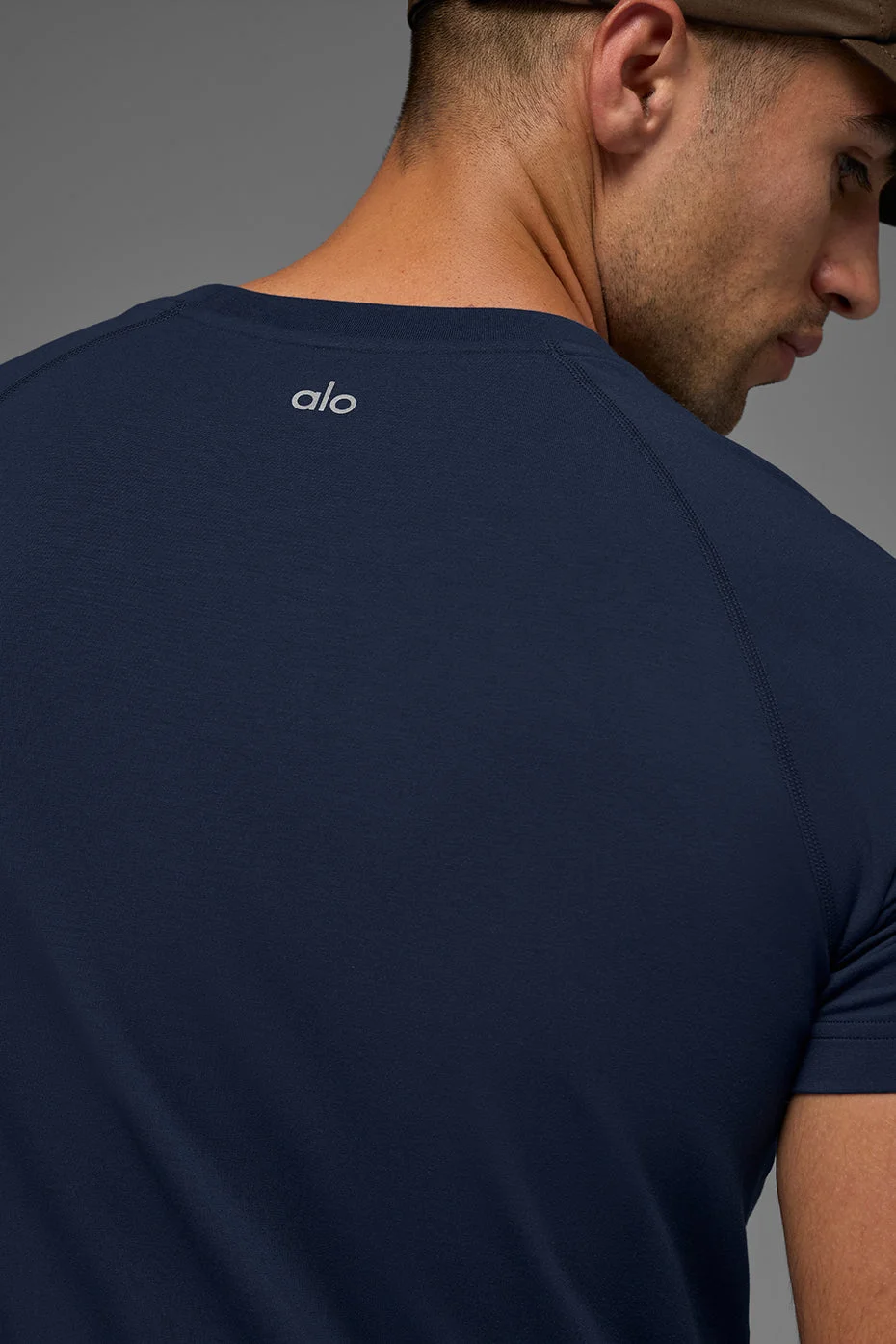 Alo Yoga ALO Vapor Crewneck Short Sleeve - Navy