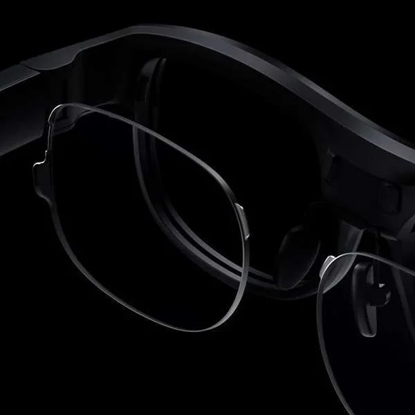 XRAI AR2 — Gafas AR con subtítulos en vivo (300+ idiomas)