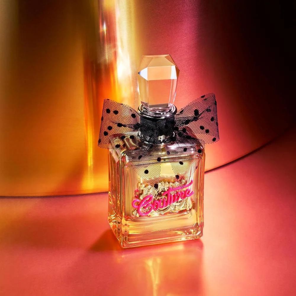 Juicy Couture Viva La Juicy Gold Eau De Parfum, Perfume para Mujer con Notas de Frutos Rojos Jugosos, Jazmín Sambac y Crema de Vainilla - Frutal y Dulce, EDP Spray