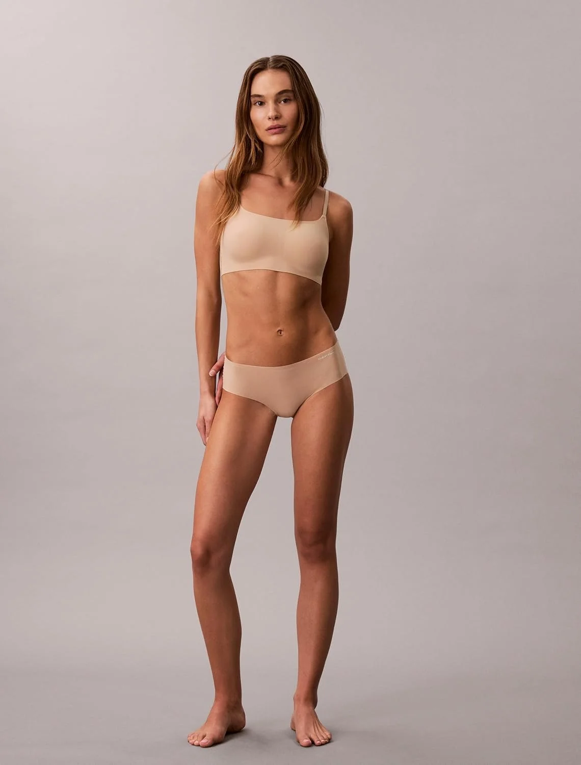 Calvin Klein Women's Invisibles Comfort Seamless Adjustable Skinny Strap Bralette Bra