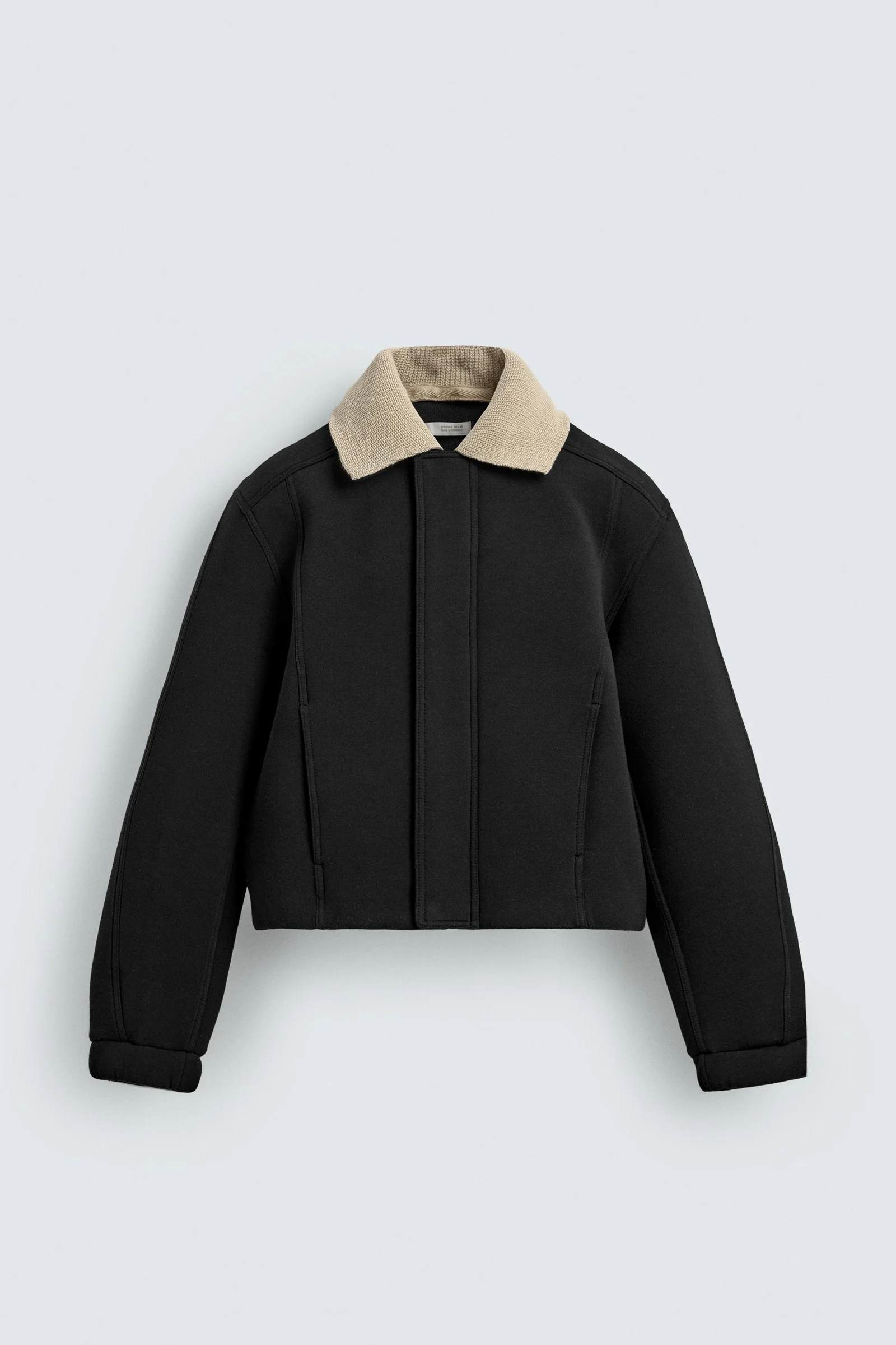 Cazadora Tecnica Cuello Contraste Zara